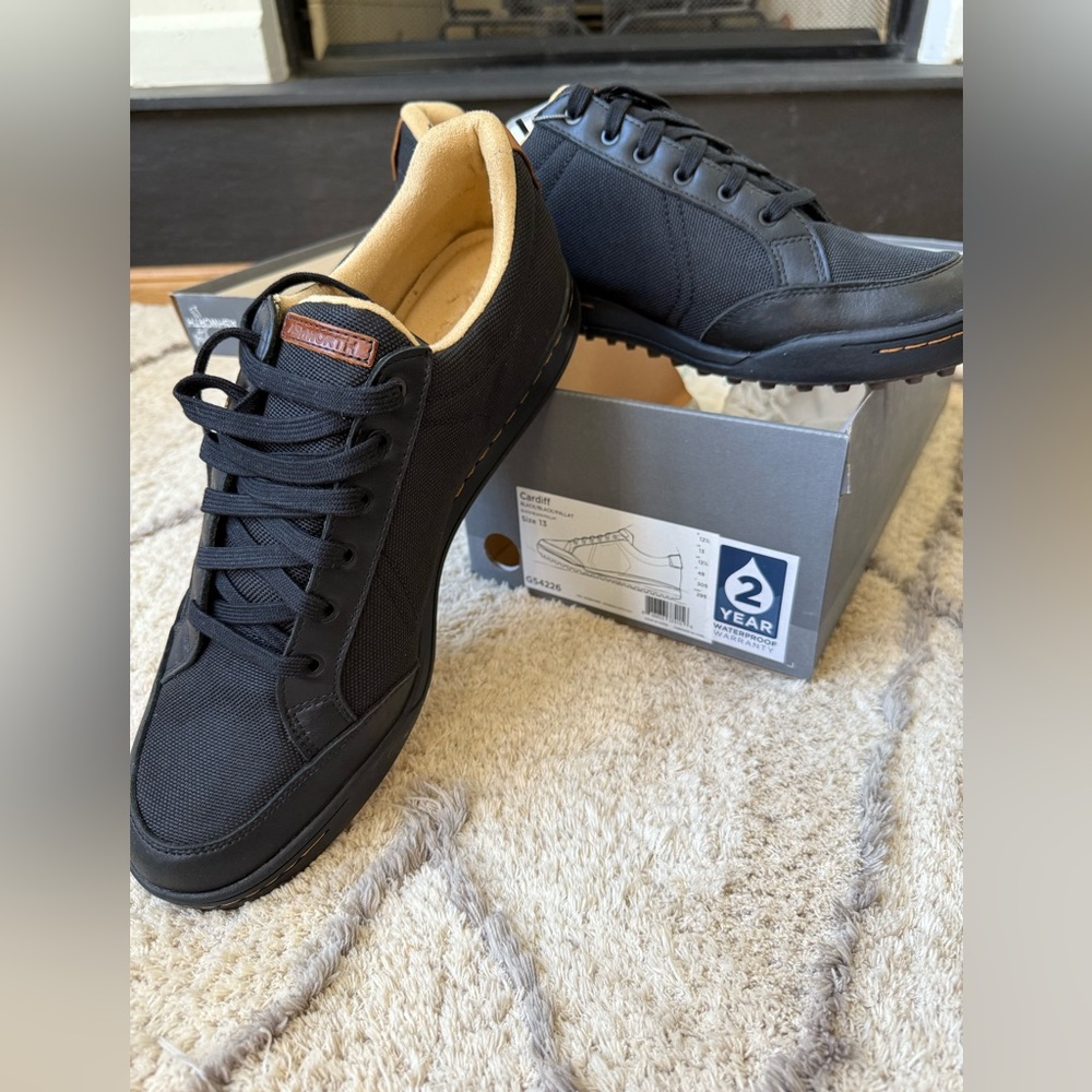 NWT in box Ashworth Cardiff Black men’s golf shoes